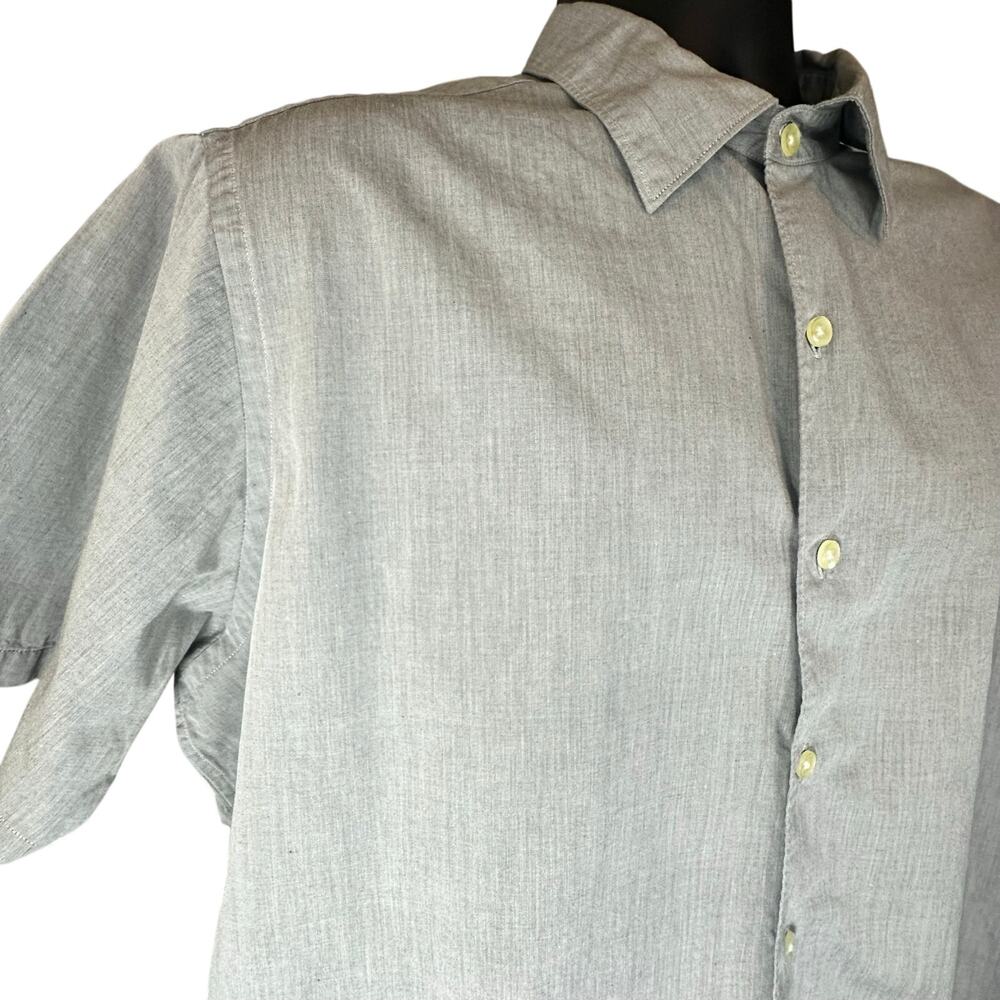 Vintage Claiborne Liz Claiborne Striped Button Down Shirt Mens L/S